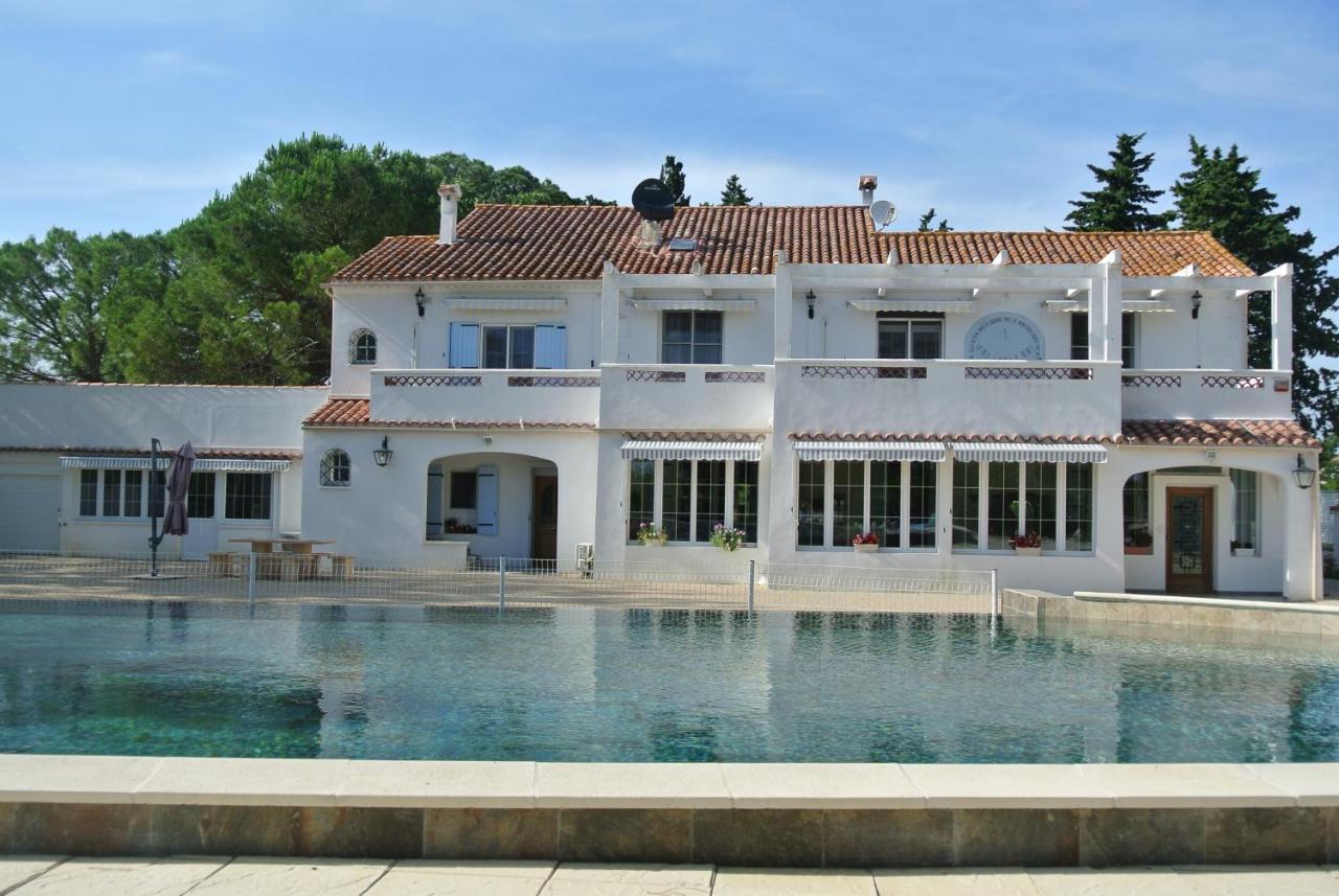Bed and Breakfast Grand Tamaris Hosting Arles Exterior foto